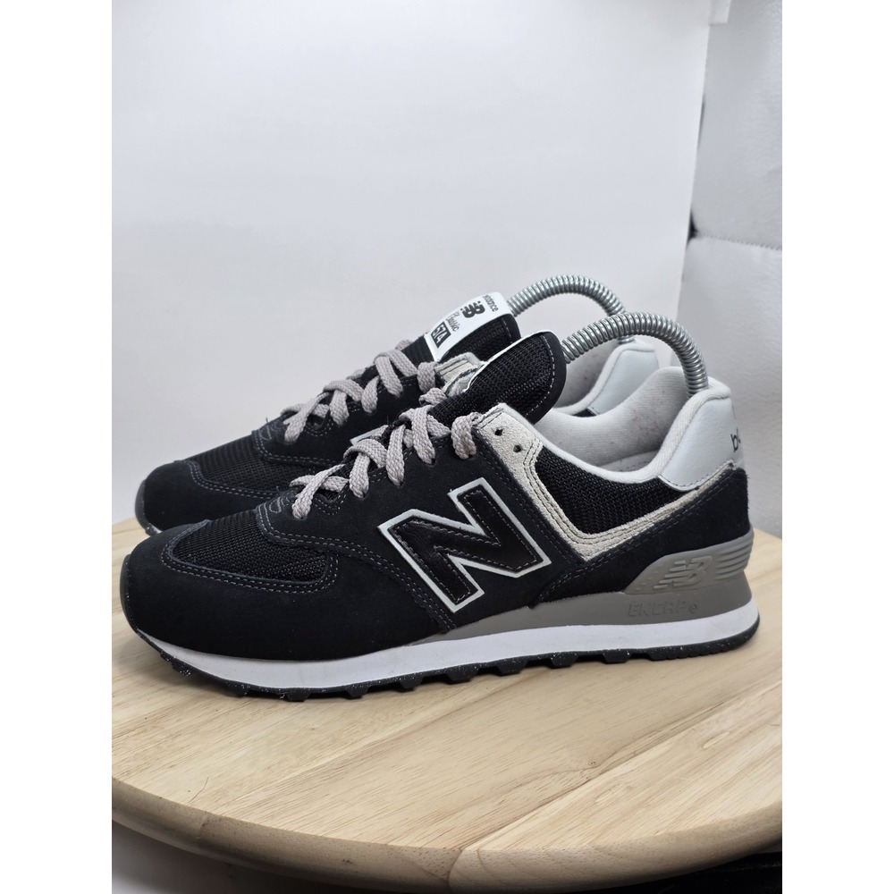 Womens Sz 7 - New Balance 574 Shoes Black Suede Mesh Running Sneakers WL574EVB